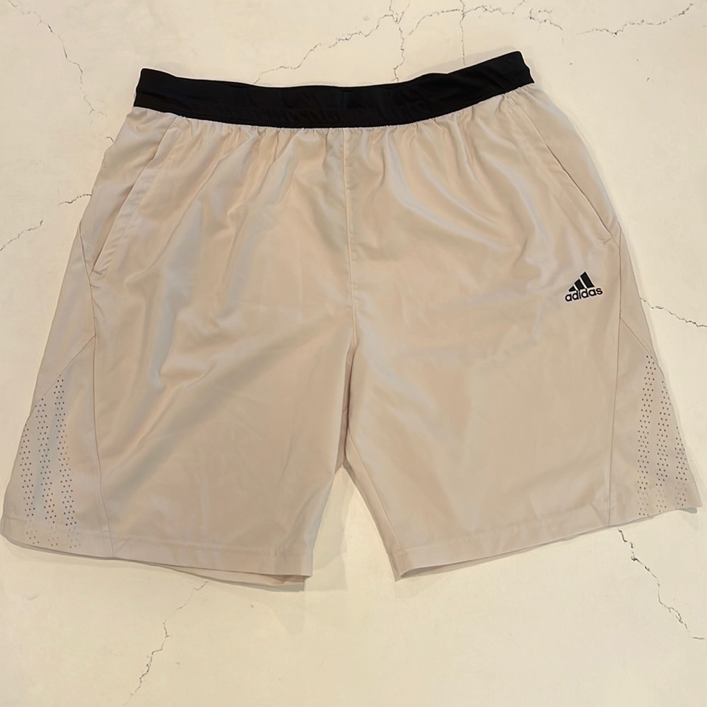 ADIDAS OFF WHITE SHORTS!